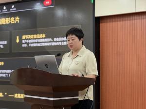 强礼仪塑形象 练内功增本领